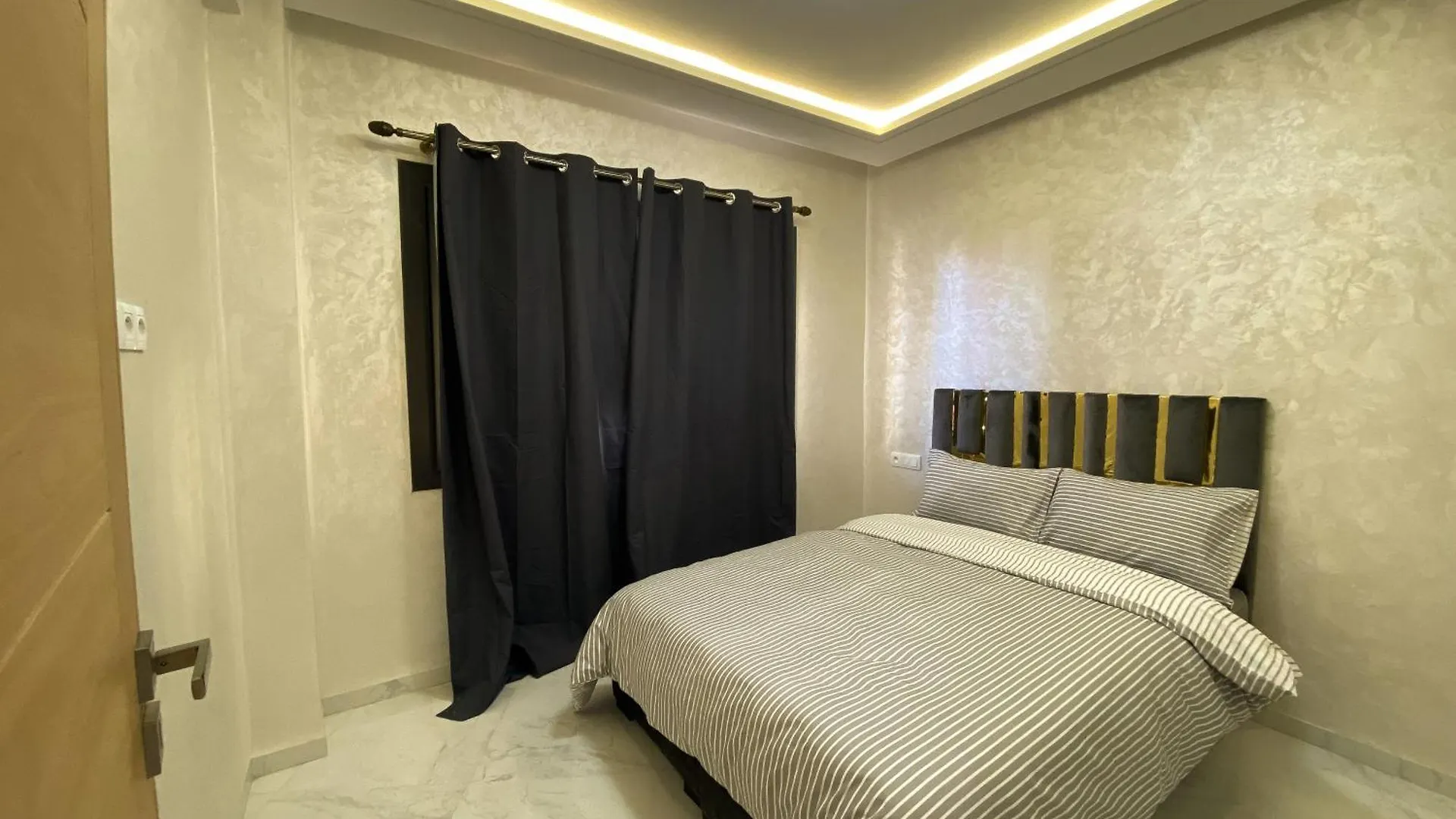Two Bedroom Luxury Vacation Apartment City Centre Agadir